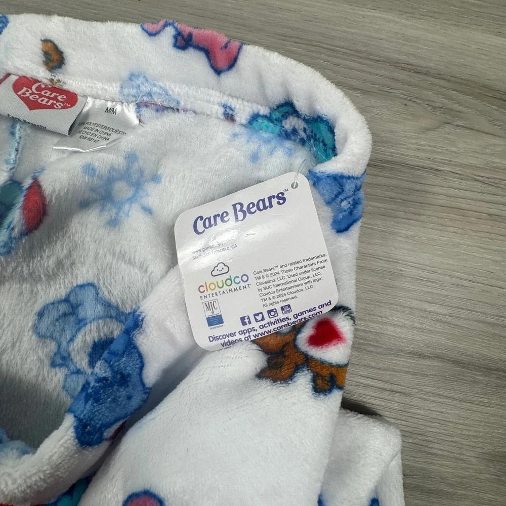 Care Bears wrap yourself